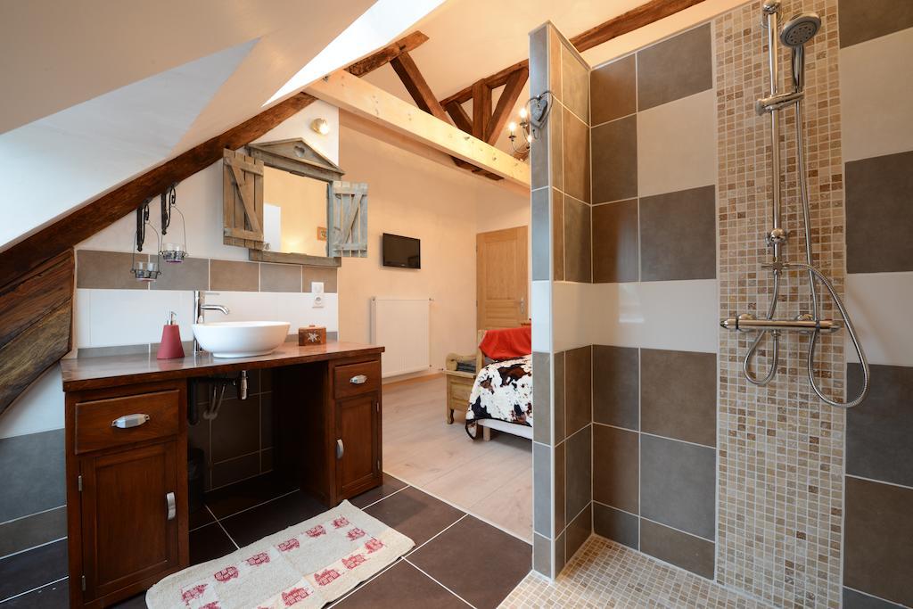 La Maison Rouge Ladoix - Proche Beaune Rom bilde